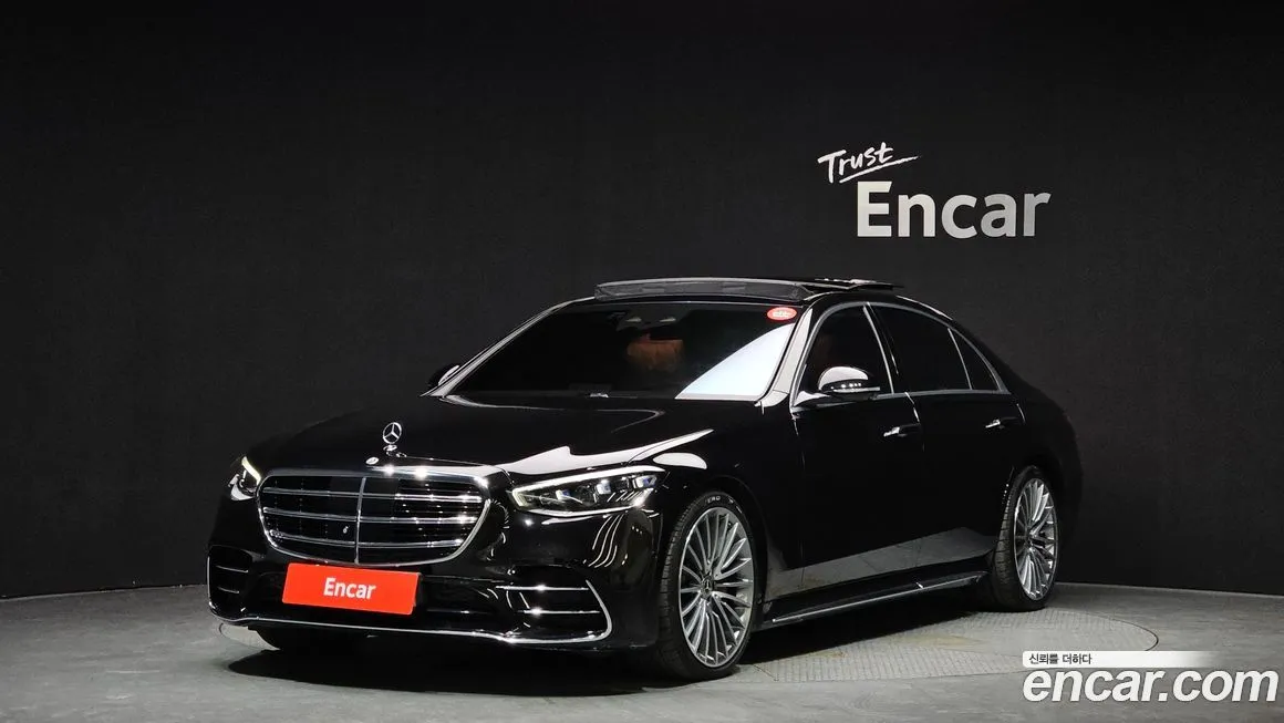 Mercedes-Benz S-Class — фото 1