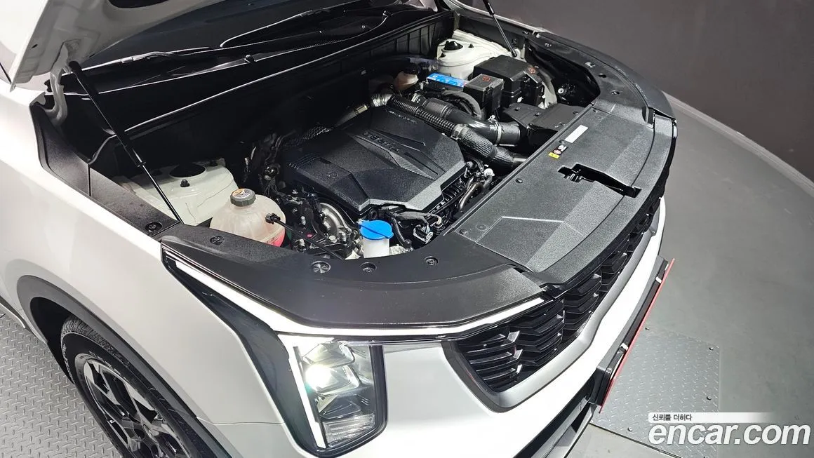 Kia Sorento — фото 6