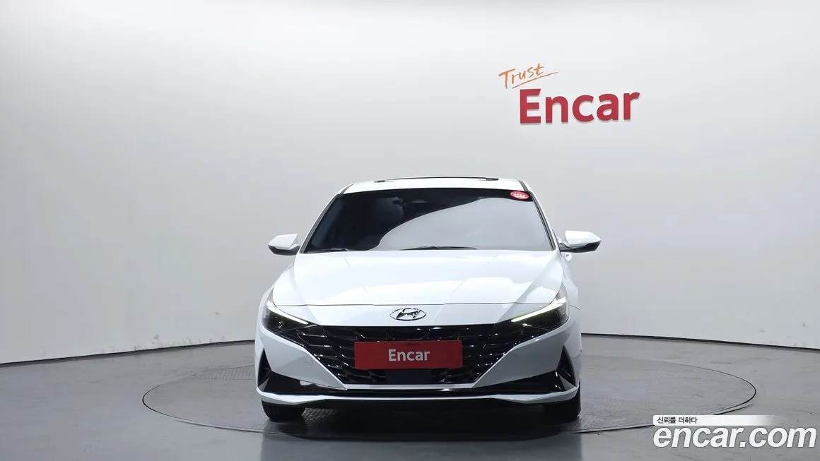 Hyundai AVANTE — фото 2