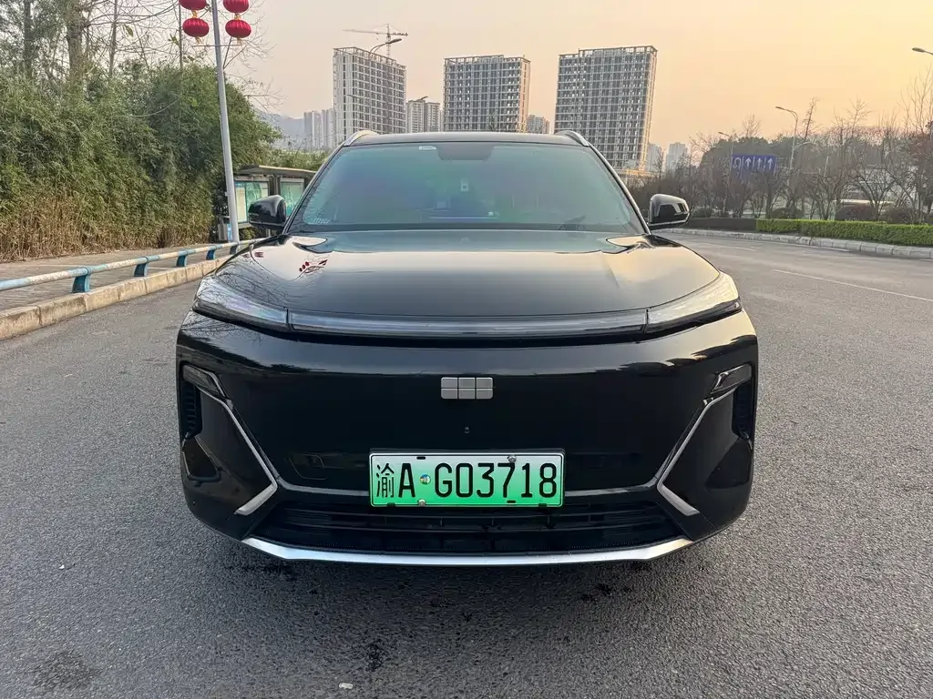 Geely 银河星舰7 — фото 5