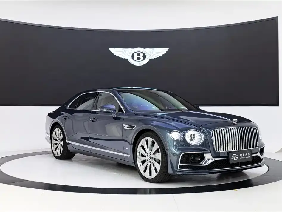 Bentley Flying Spur — фото 5