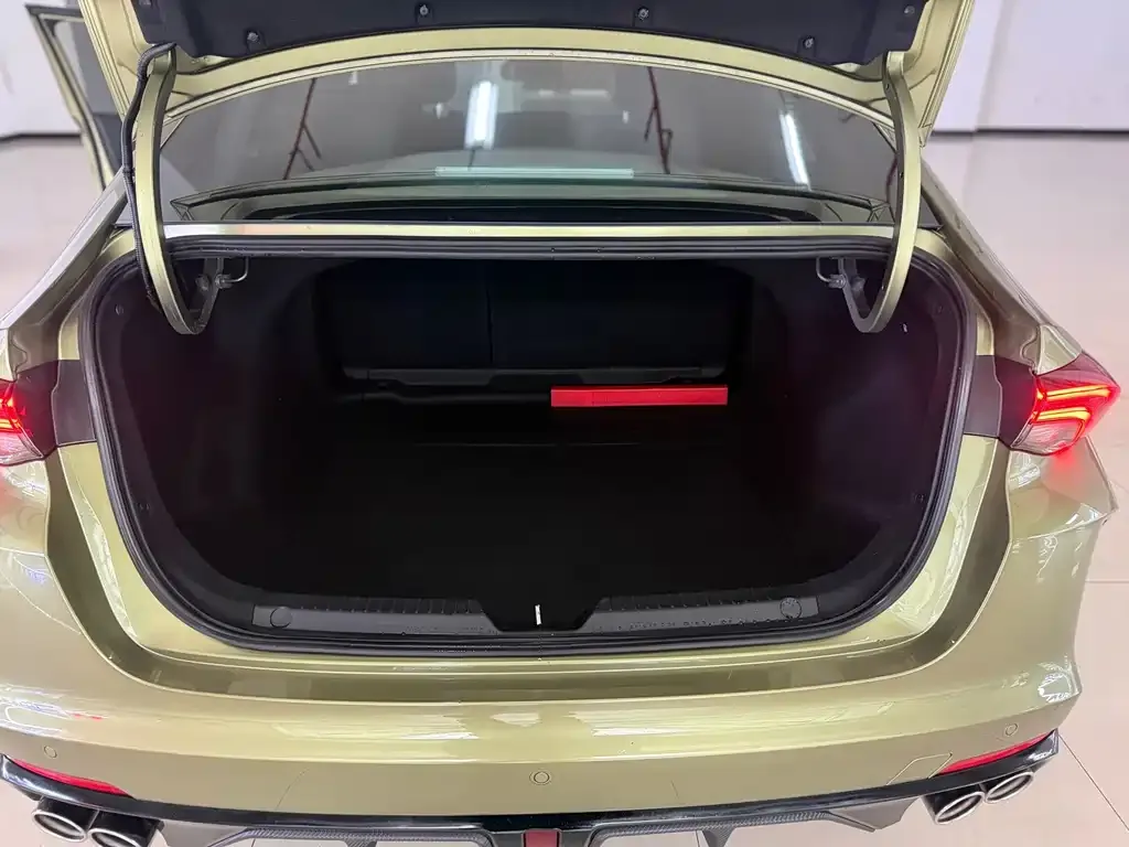 GAC Motor Shadow Leopard — фото 10