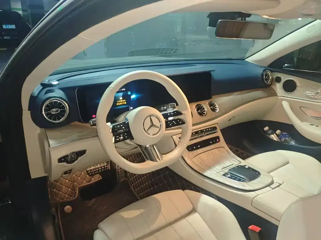 Mercedes-Benz E-Class (Import) — фото 5