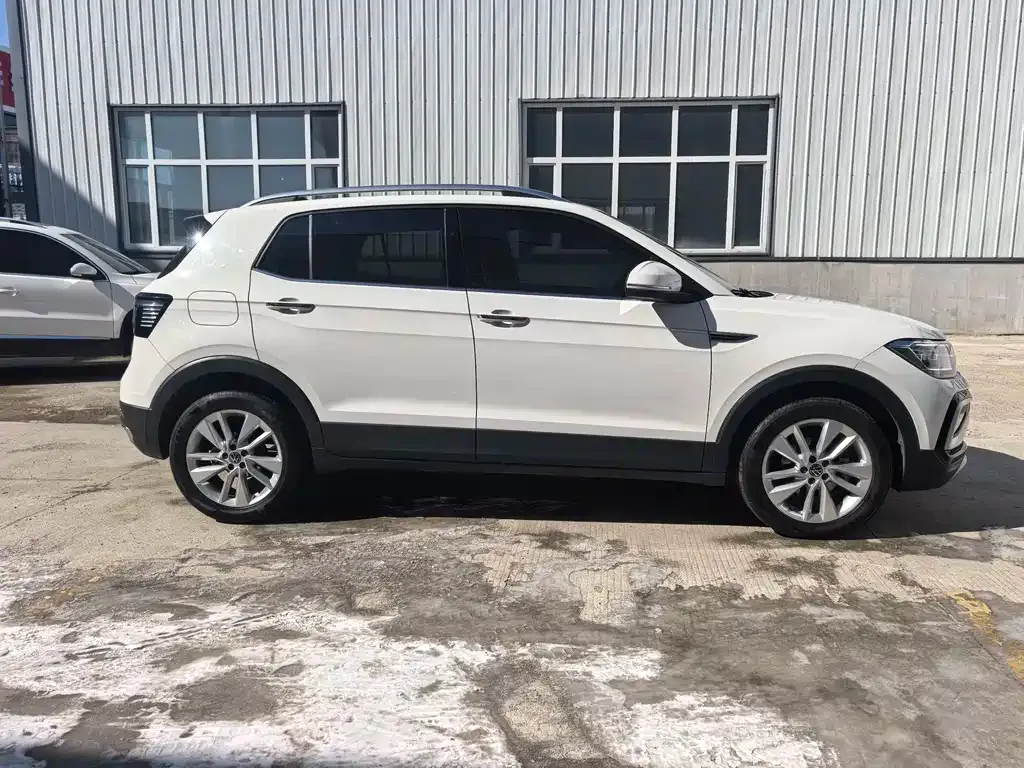 Volkswagen T-Cross — фото 5