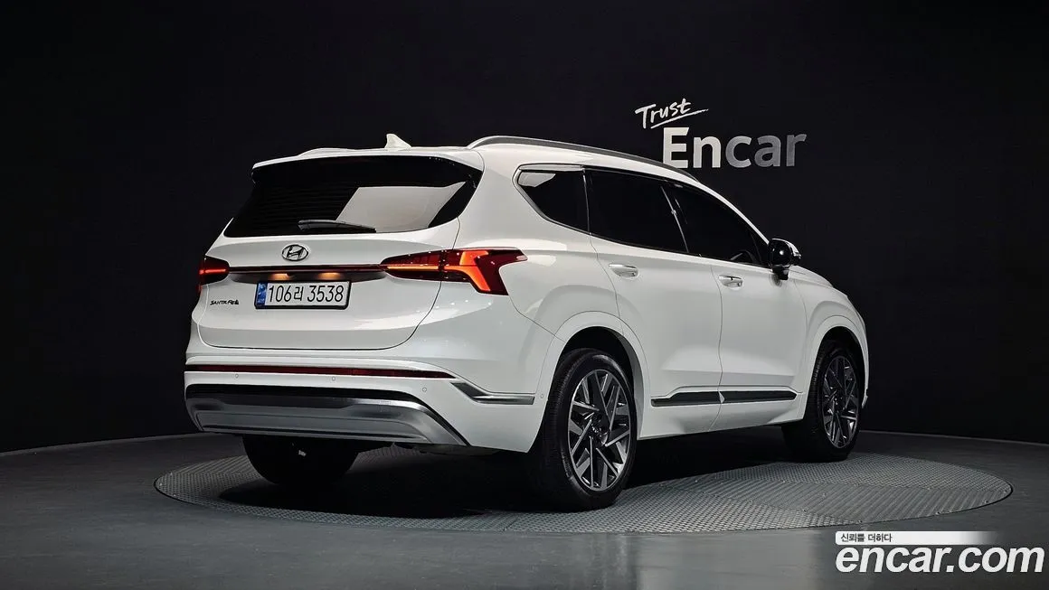 Hyundai Santafe — фото 3
