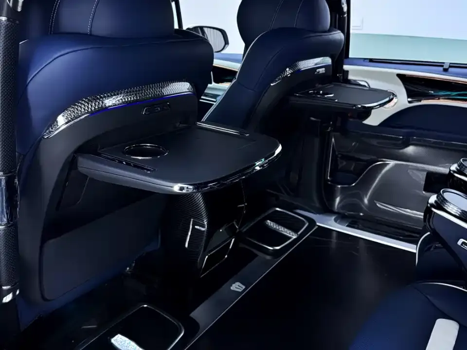 Toyota Granvia — фото 2