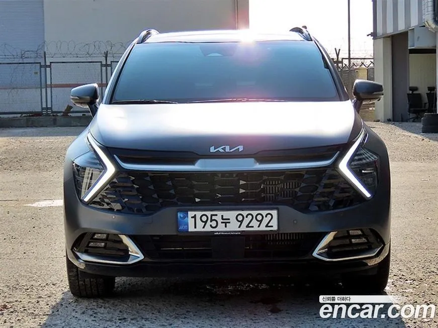 Kia Sportage — фото 1