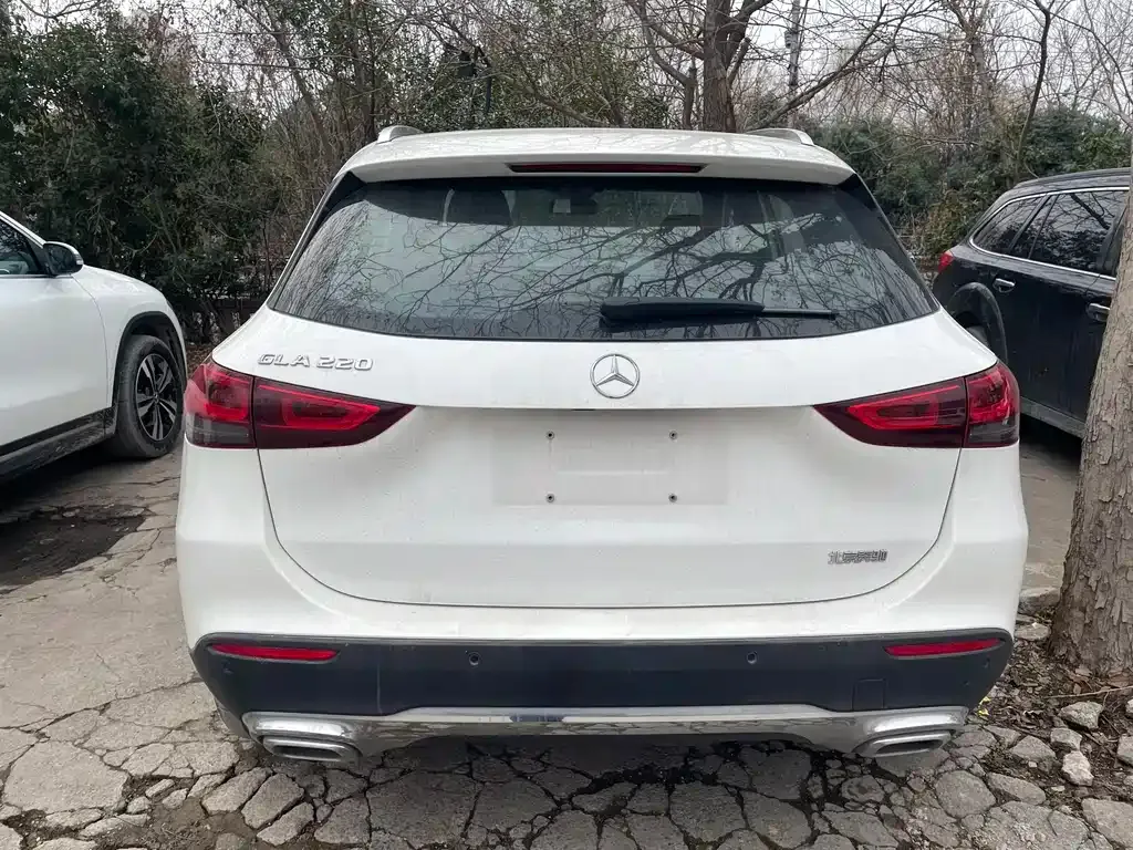Mercedes-Benz GLA — фото 5
