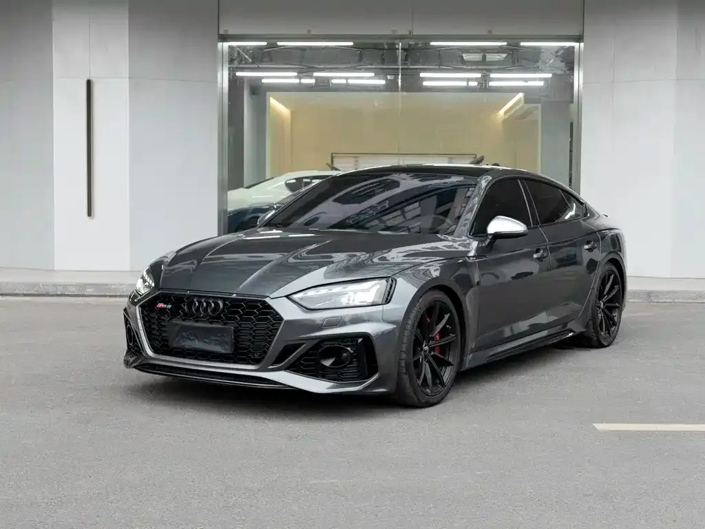 Audi RS 5 — фото 1