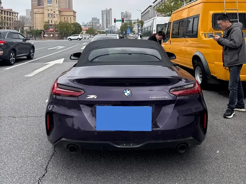 BMW Z4 — фото 4