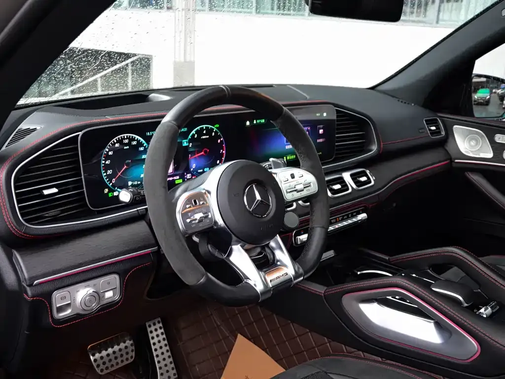 Mercedes-Benz GLE AMG — фото 8