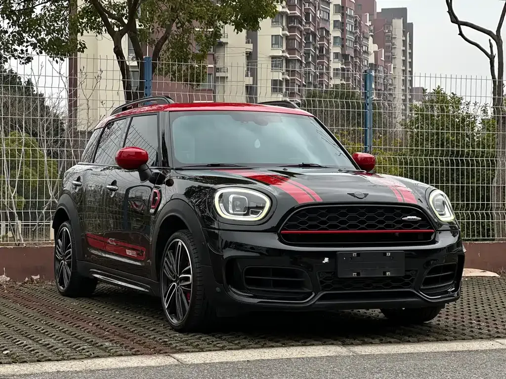 MINI Countryman JCW — фото 8
