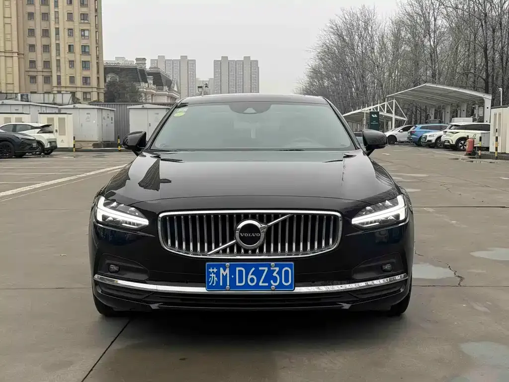 Volvo S90 — фото 4