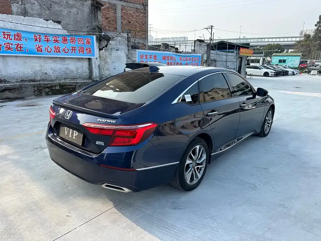 Honda Inspire — фото 5