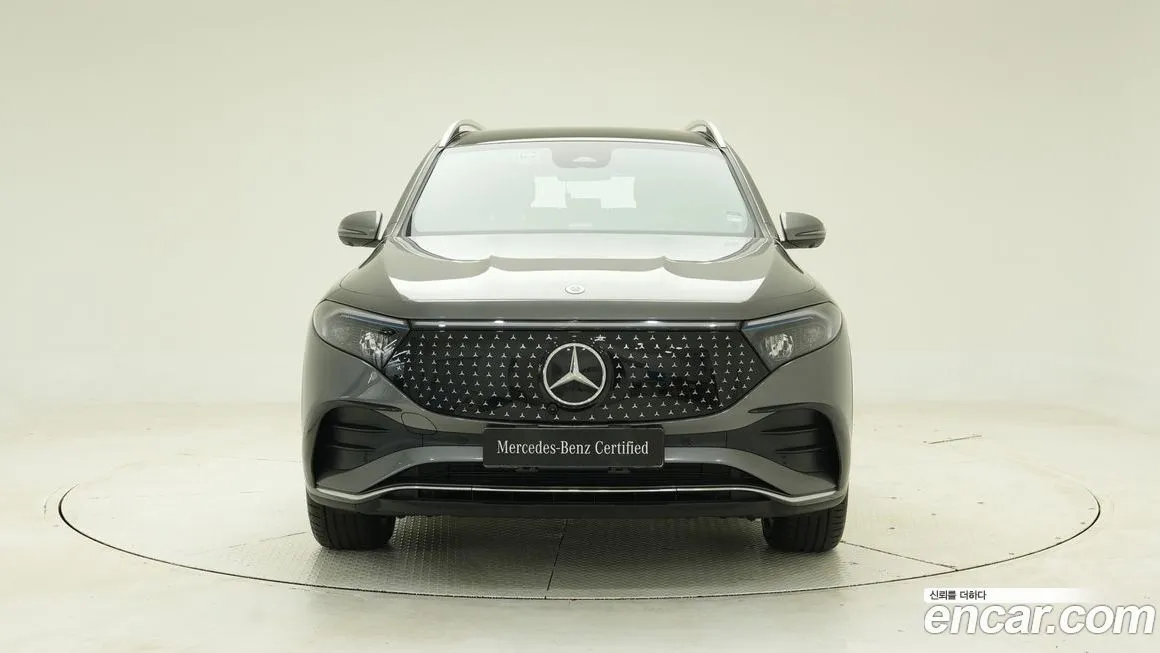 Mercedes-Benz EQB — фото 4