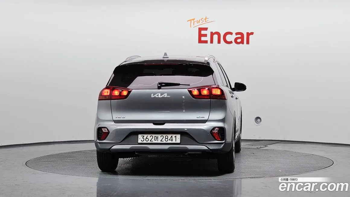 Kia Niro — фото 3