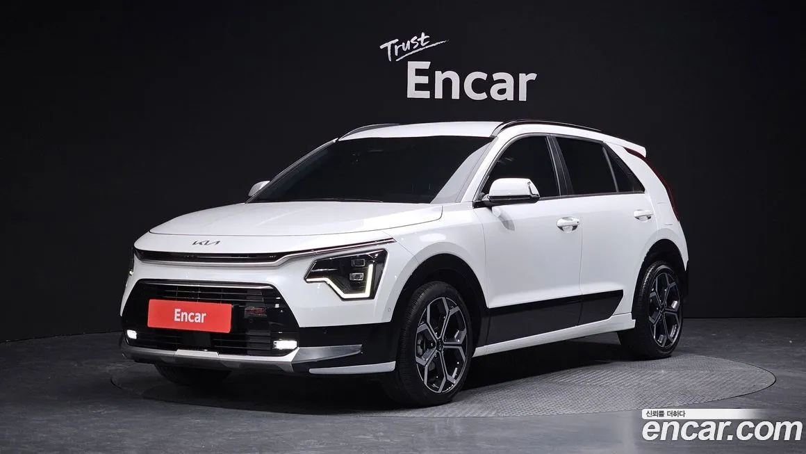 Kia Niro — фото 1