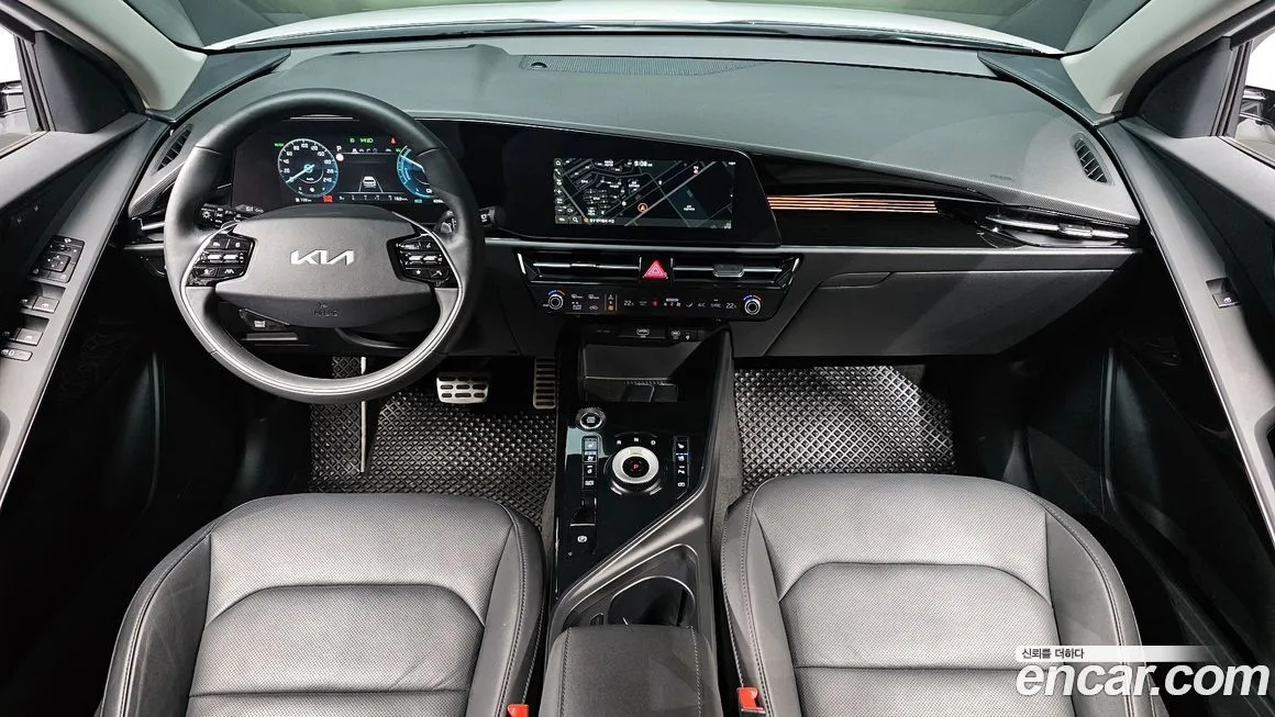 Kia Niro — фото 10