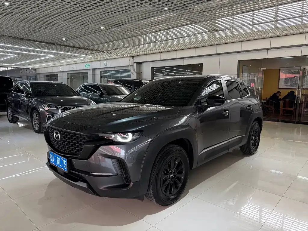 Mazda CX-50 — фото 1