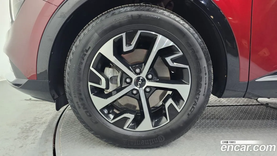 Kia Sportage — фото 5