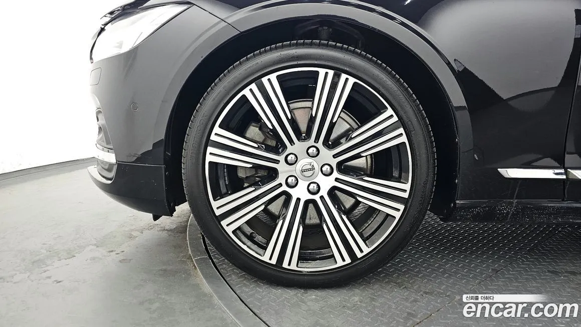 Volvo S90 — фото 10