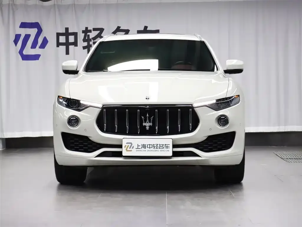 Maserati Levante — фото 3