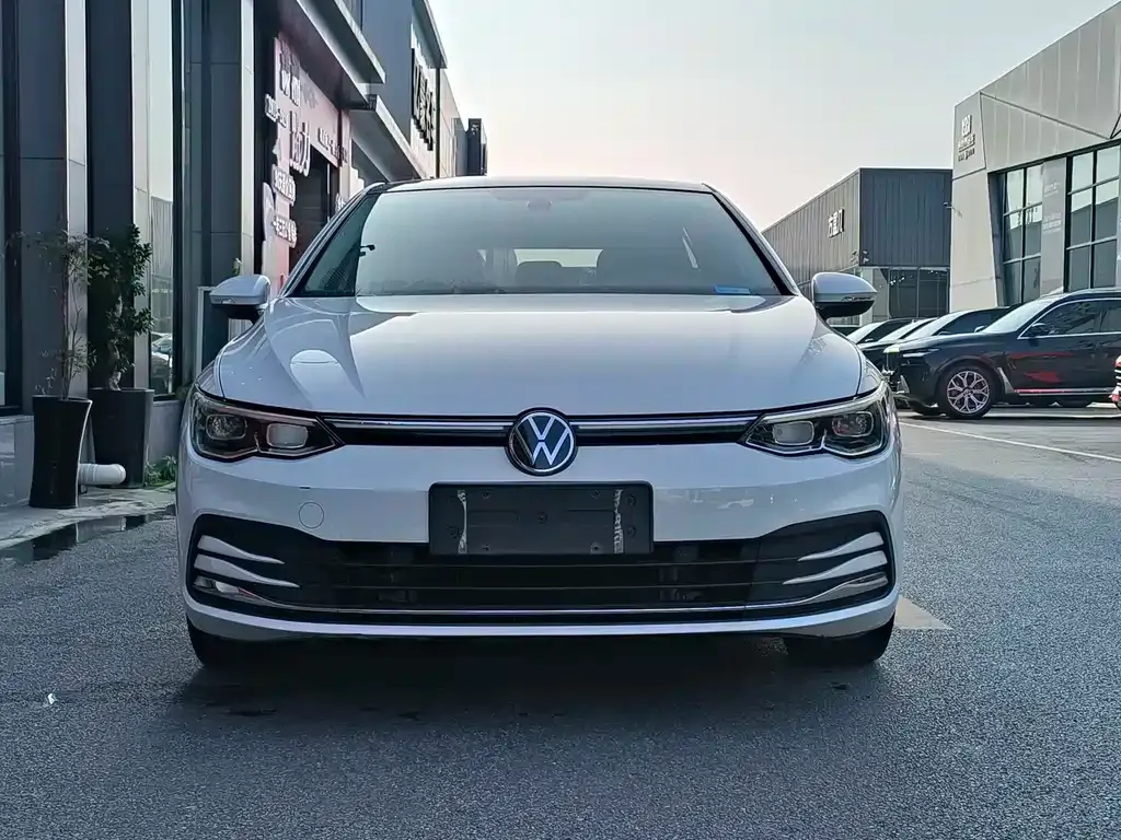 Volkswagen Golf — фото 4