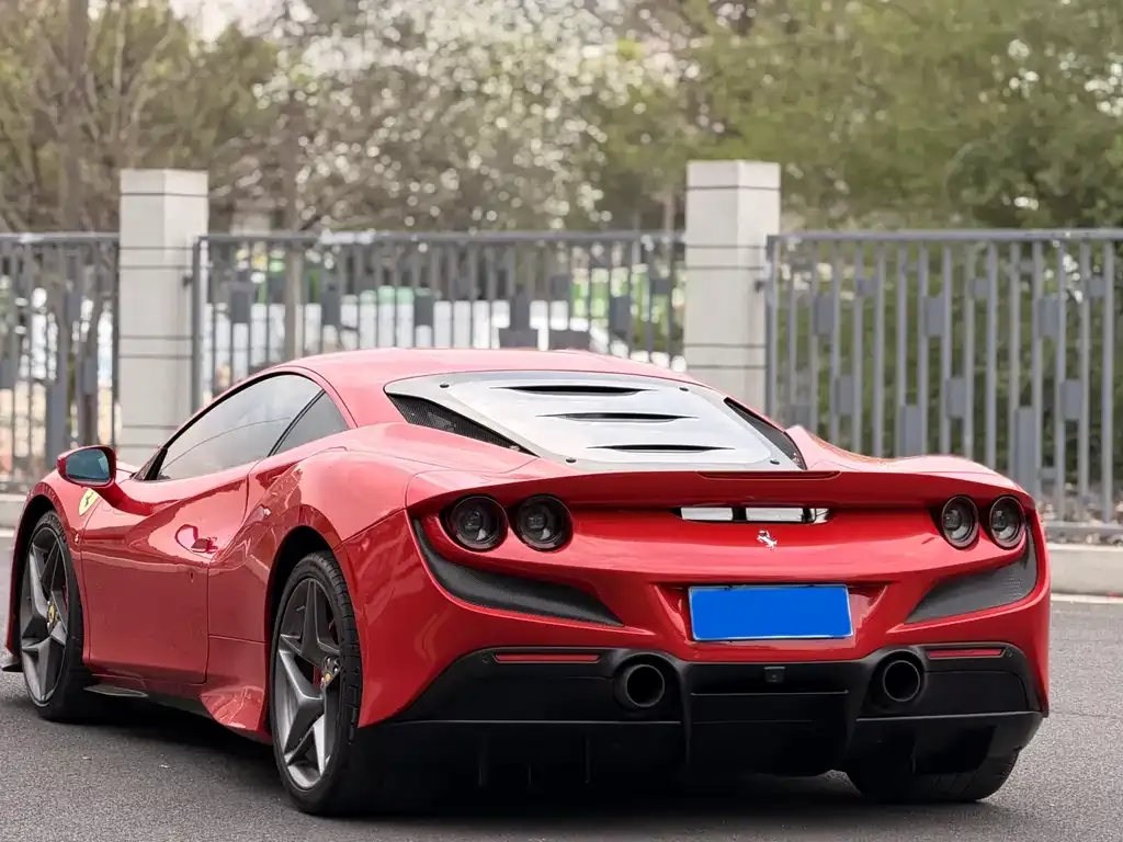 Ferrari F8 — фото 4