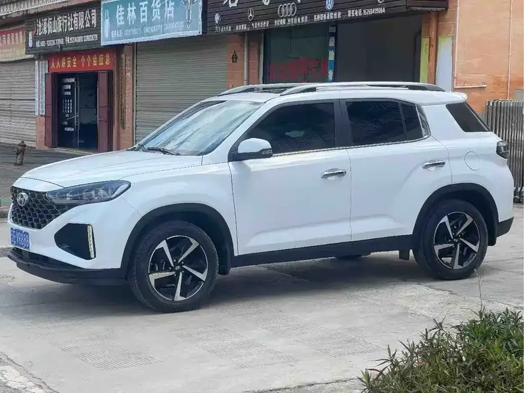 Hyundai ix35 — фото 1
