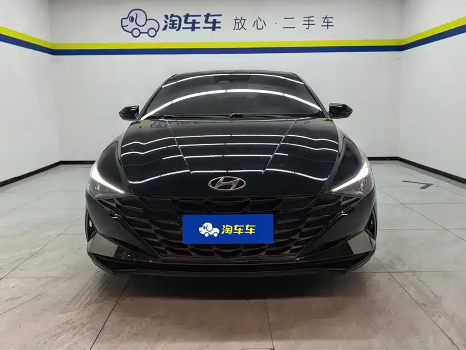 Hyundai Elantra — фото 6