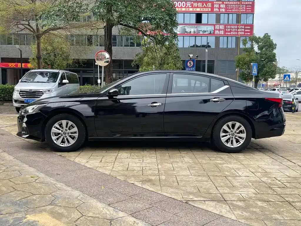 Nissan Teana — фото 4
