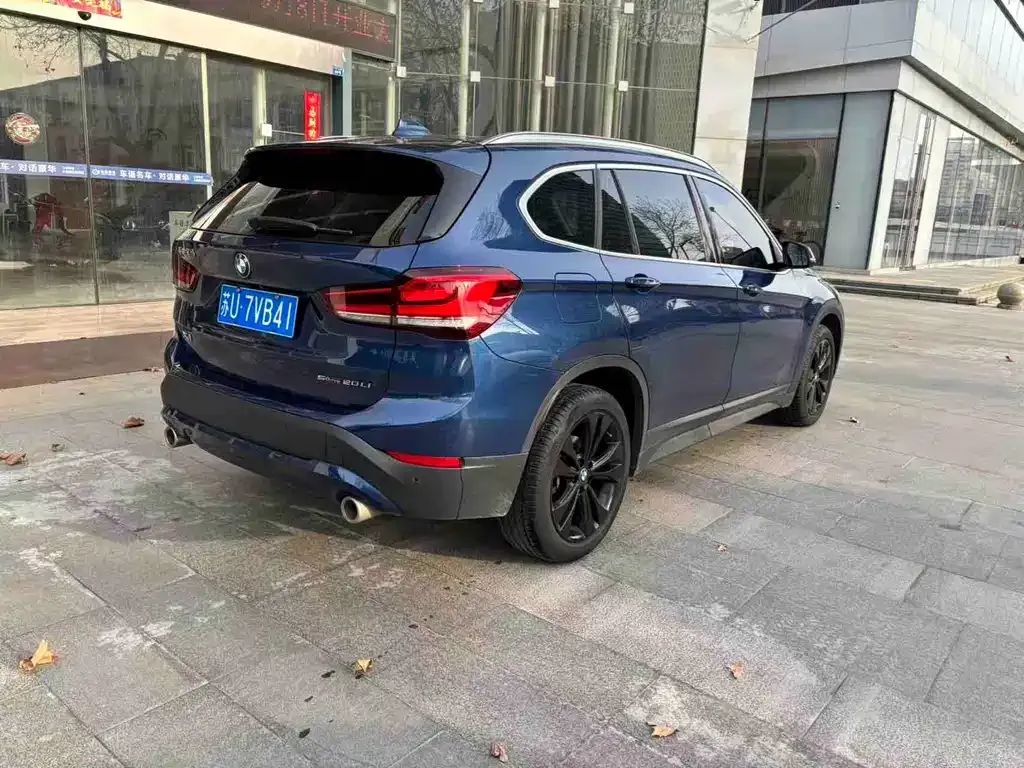 BMW X1 — фото 3