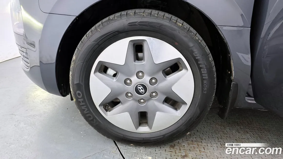 Hyundai Staria — фото 8