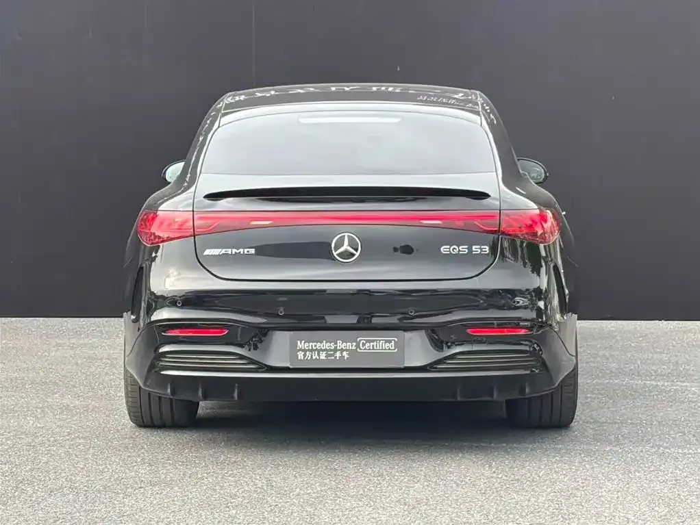 Mercedes-Benz EQS AMG — фото 10