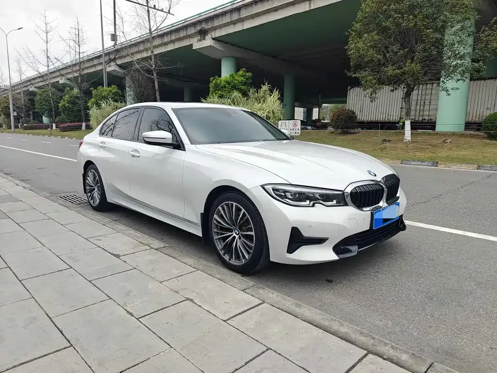 BMW 3 Series — фото 4