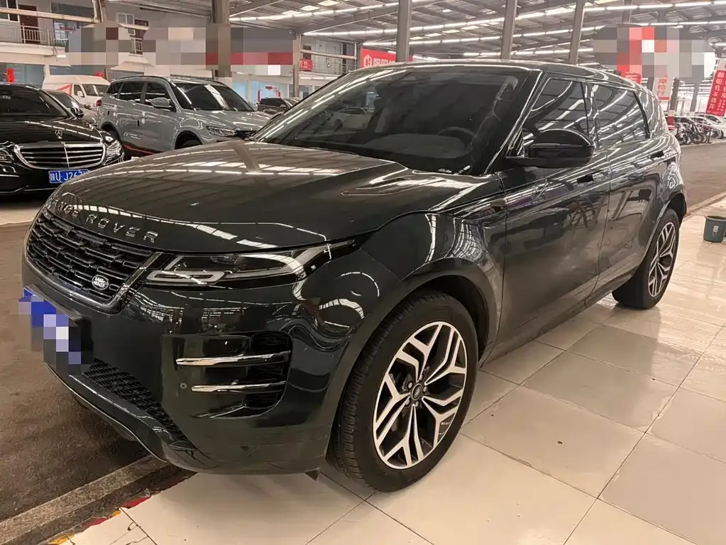 Land Rover Evoque — фото 1