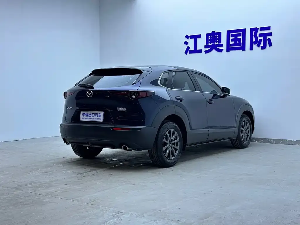 Mazda CX-30 — фото 4