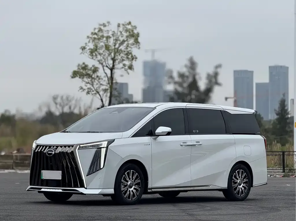 GAC Motor Trumpchi E9 — фото 1