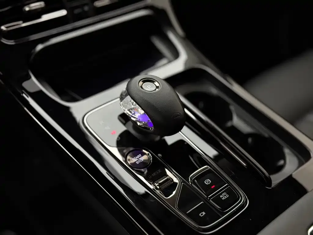 GAC Motor Trumpchi E9 — фото 3