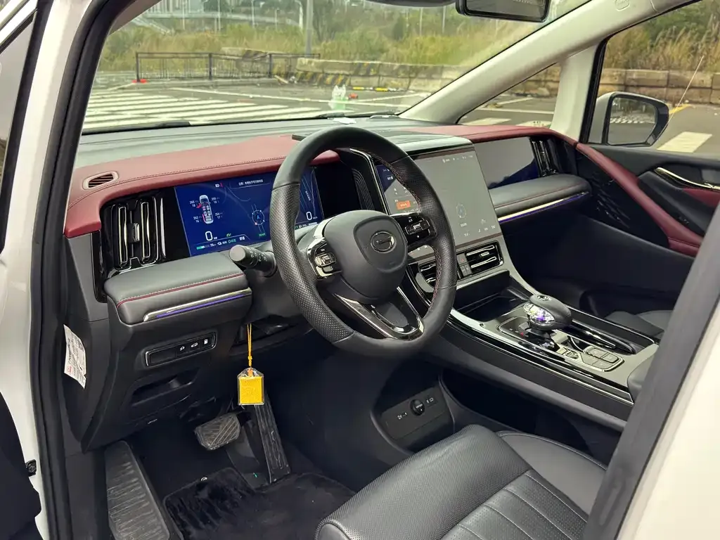 GAC Motor Trumpchi E9 — фото 10