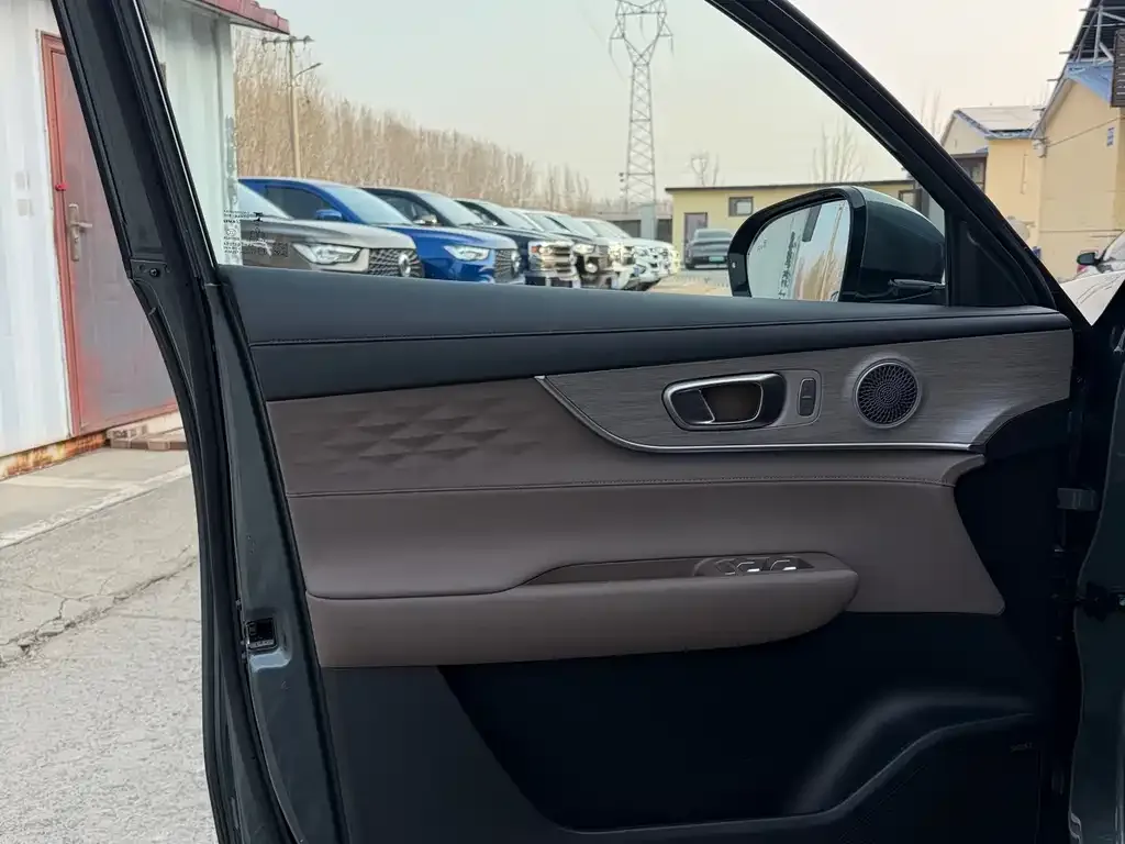 Chery Tiggo 8 PLUS — фото 4