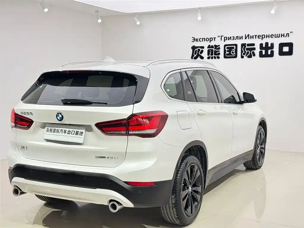 BMW X1 — фото 3