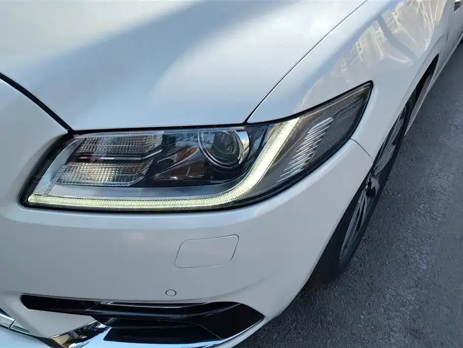 Lincoln Continental — фото 3