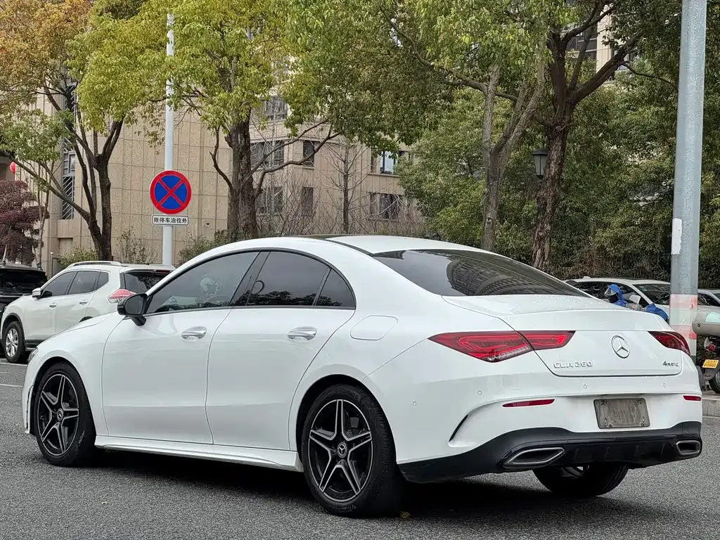 Mercedes-Benz CLA (Import) — фото 10