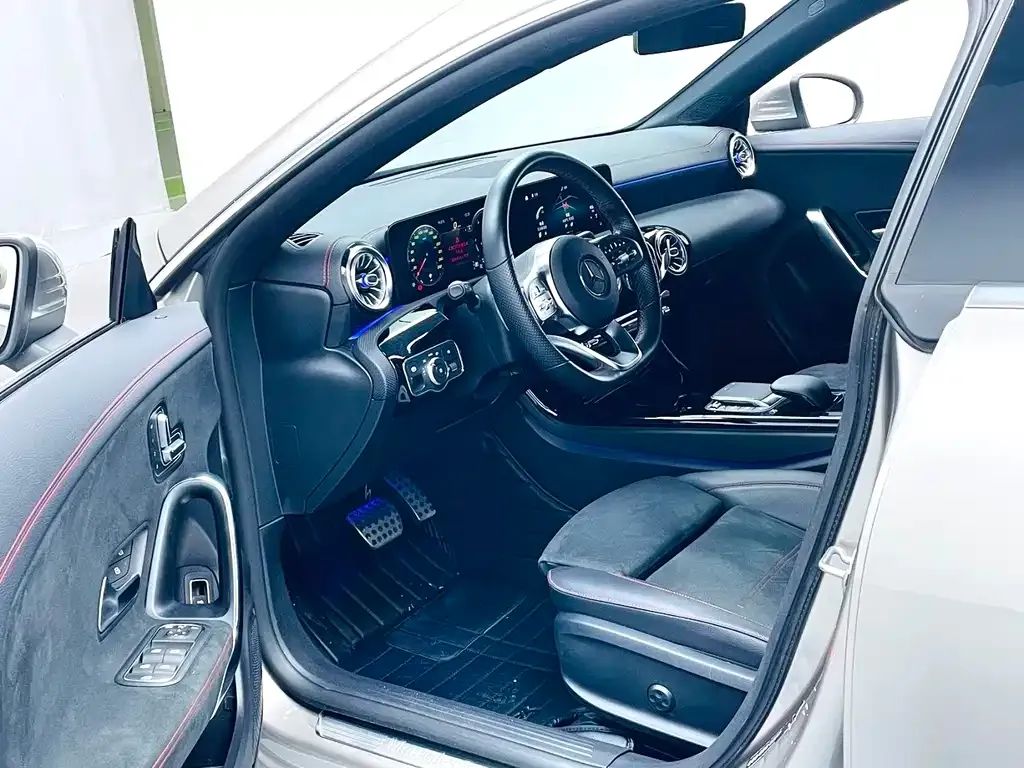 Mercedes-Benz CLA (Import) — фото 5