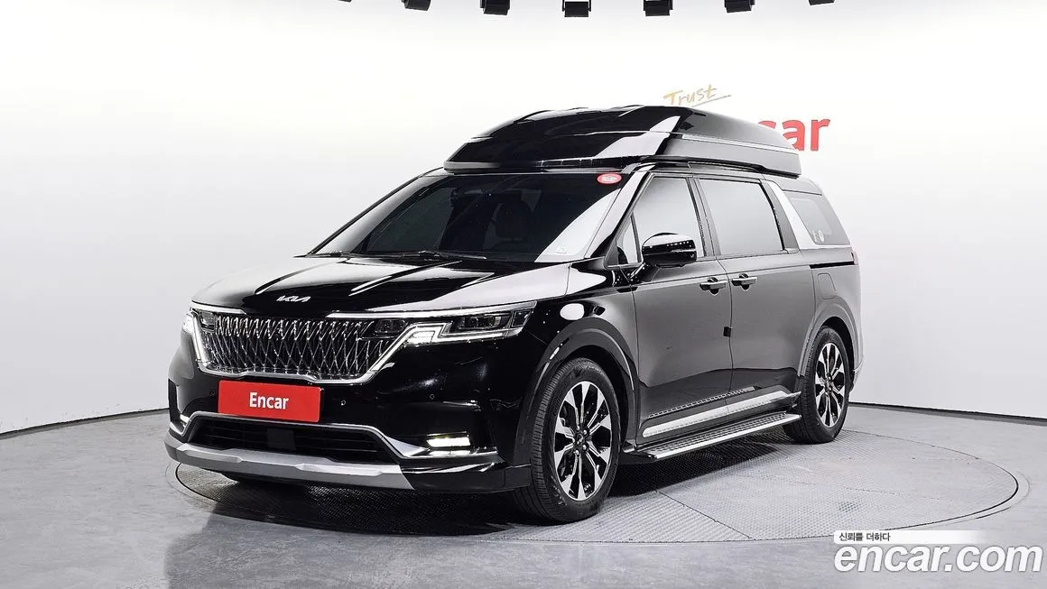 Kia Carnival — фото 1