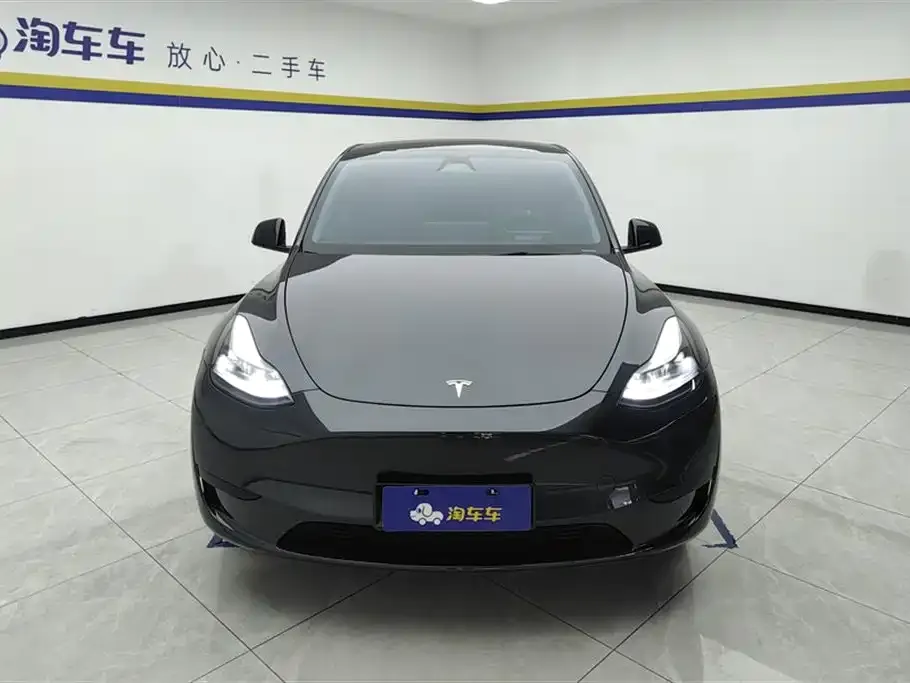 Tesla Model Y — фото 4