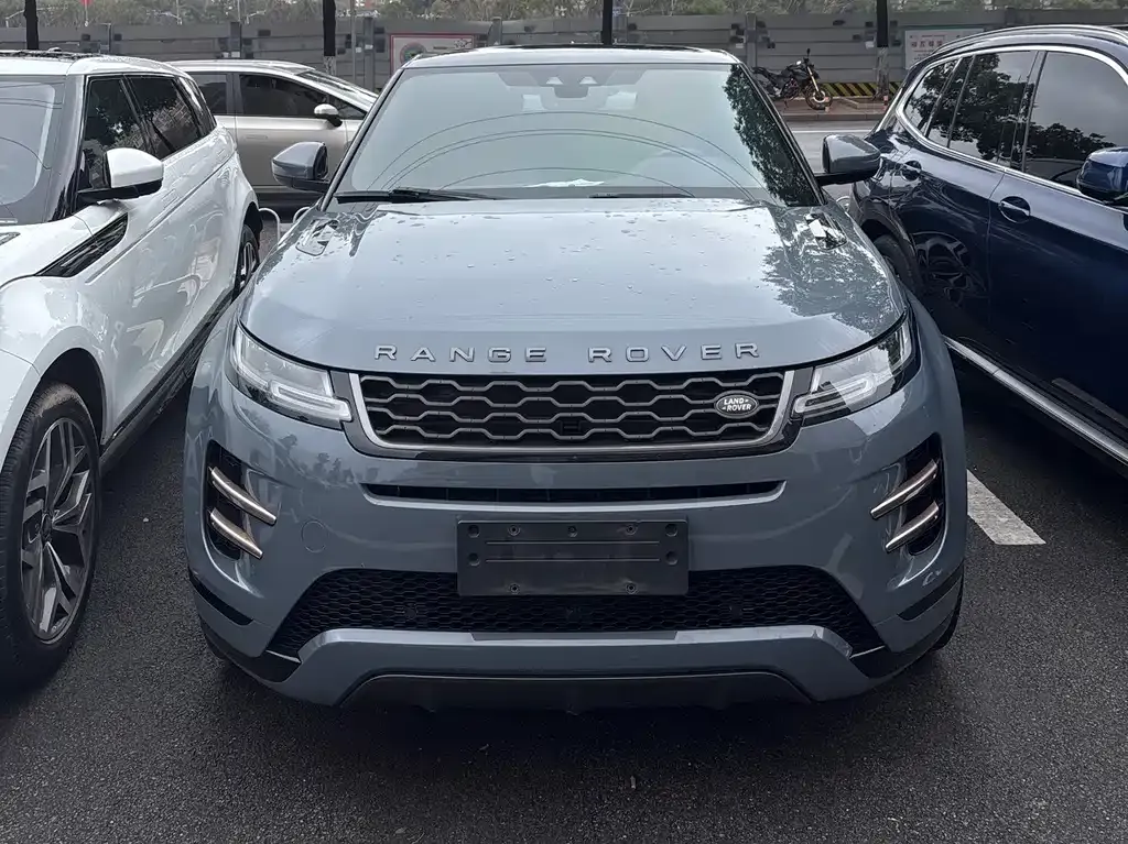Land Rover Evoque — фото 1