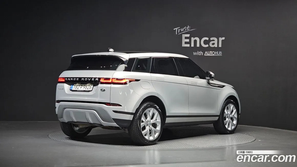 Land Rover Range Rover Evoque — фото 2