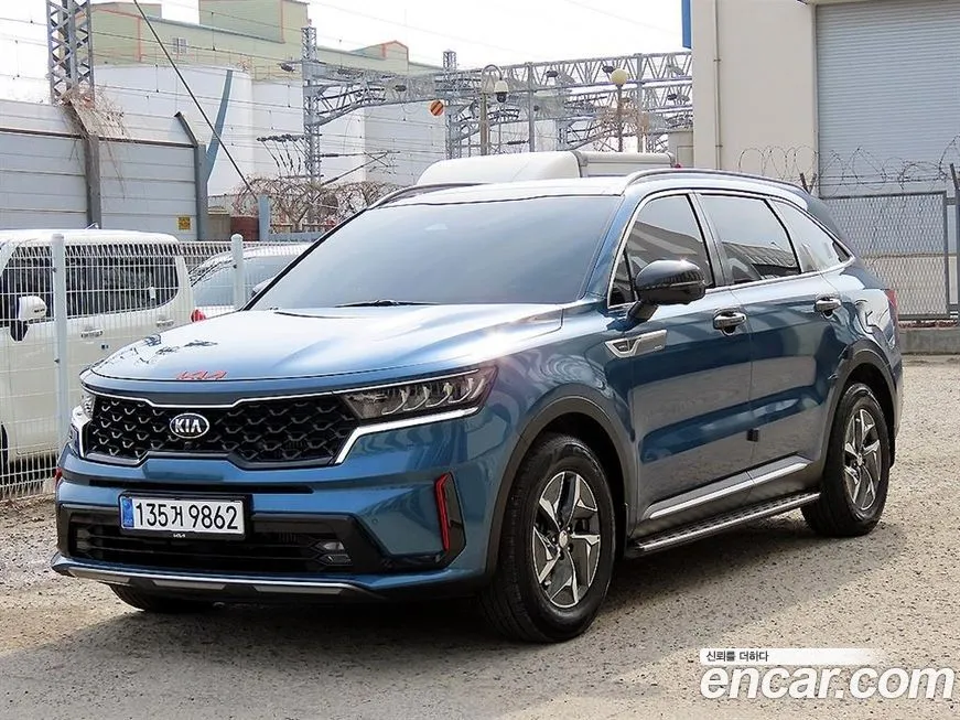 Kia Sorento — фото 6